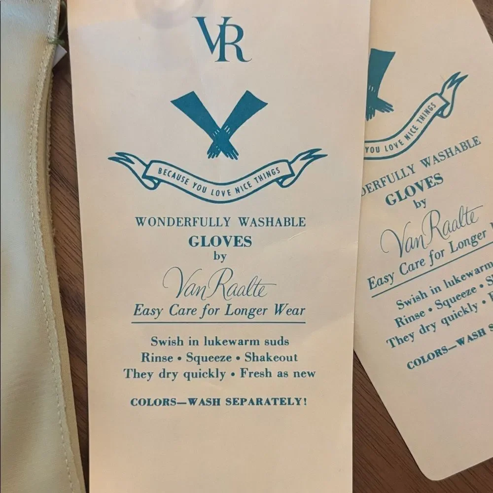 NEW Vintage Van Raalte Women's Gloves